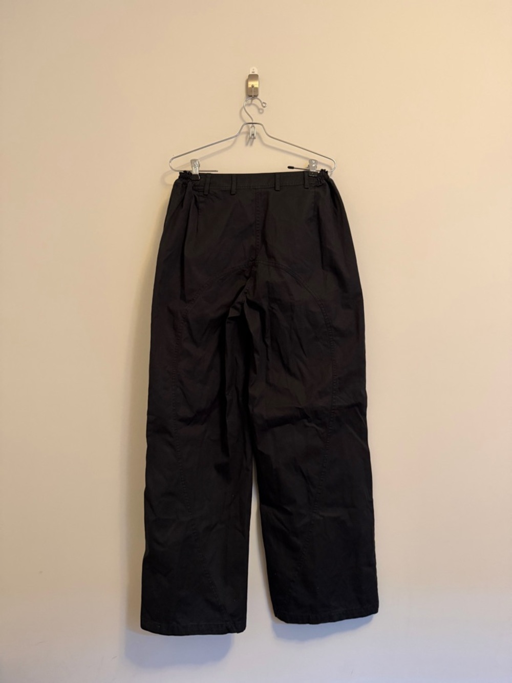 SKIMS Outdoor Woven Pant in Black size XS - Picture 4 of 5